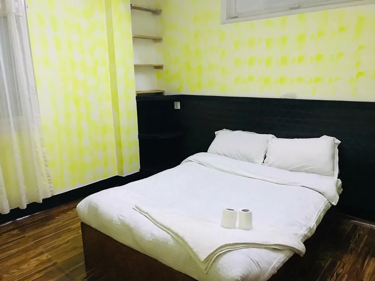 Famous Travellers Hub Bed & Breakfast Kathmandu